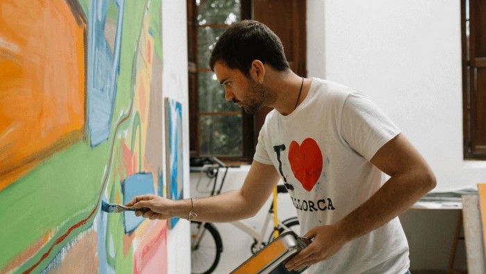 LA BIBI+REUS: un pintor sentado