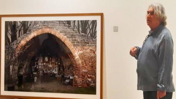 Ángel Marcos en la clausura de la muestra "La anarquía del espacio" 