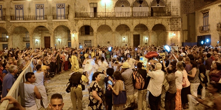 “Los colores de la vida”, de Manuel Mendive