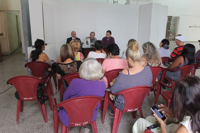 Público en la presentación 