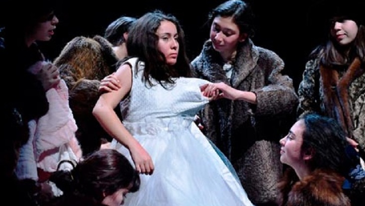 Collective scene and complaint