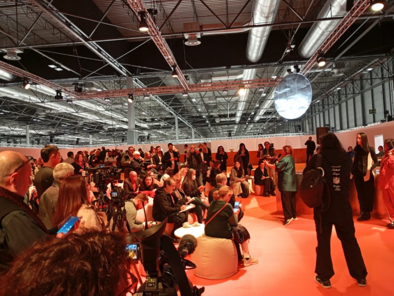 prensa en ArcoMadrid 2024