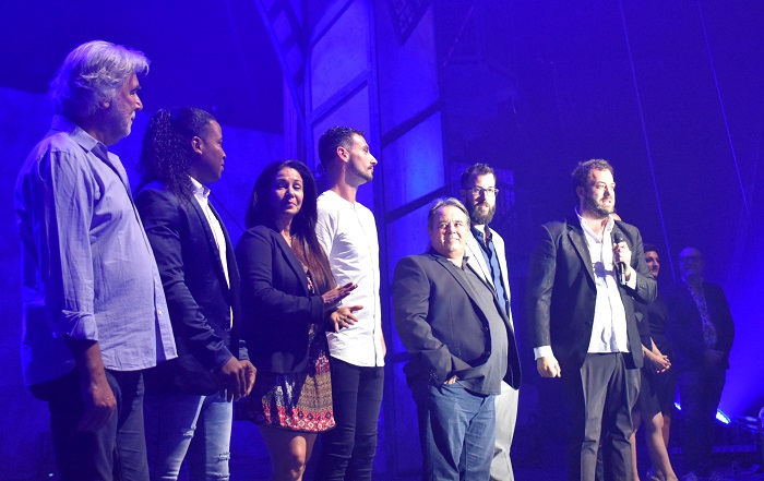 Parte del staff de Compañía Havana y los productores de Letsgo