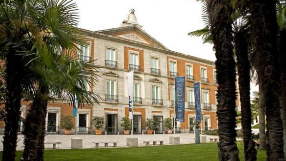 Fachada Palacio de Villahermosa. Fotografía: Hélène Desplechin. Museo Thyssen-Bornemisza