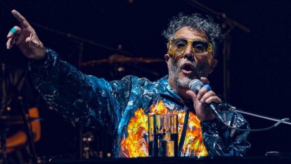 Fito Páez, durante su concierto en Marbella con el que cerró gira en España. (Foto: Starlite)
