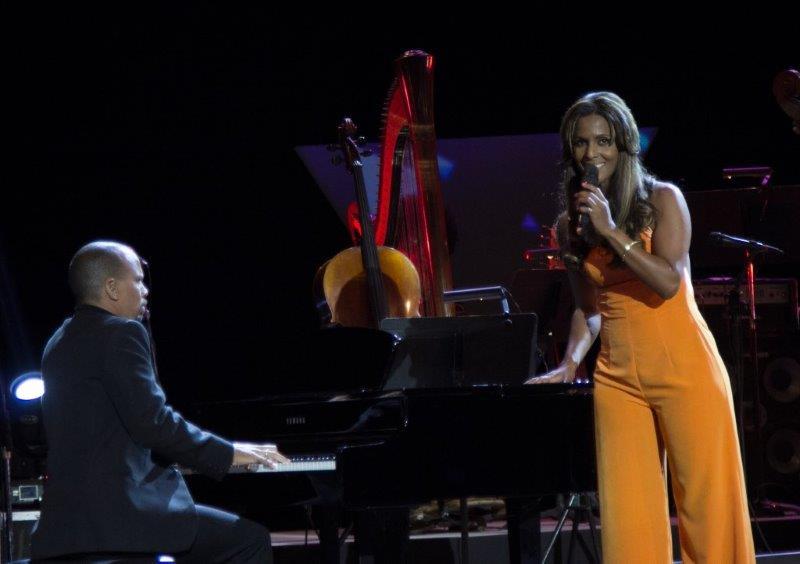 Yaíma Sáez en concierto