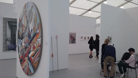  Nueveochenta (Colombia), Arroniz Art Contemporáneo (Mexico) y NF (Nieves Fernández) en UNTITLED 2019 