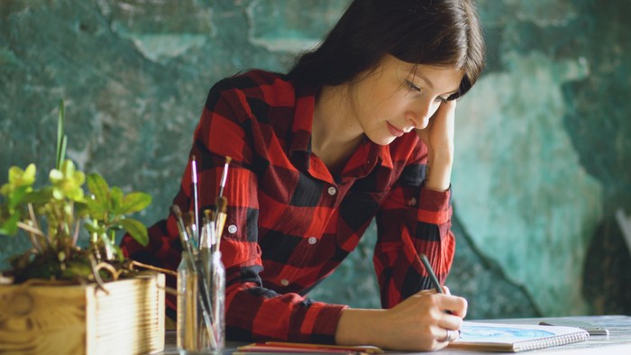 Aún puedes acceder a la Beca de Creación Estudio 21