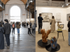 Montaje editorial de MAPA 2026 en Buenos Aires y ARTUC 2026 en Tucumán con visitantes recorriendo ambas ferias de arte contemporáneo