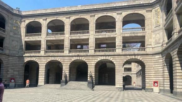 edificio sede de la Secretaría de Educación Pública