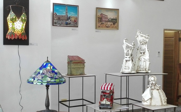 Homenaje de la galería Manos a La Habana en su aniversario 500