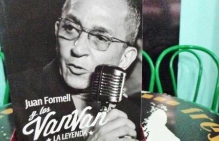 Book about Juan Formell and Los Van Van presented in Havana