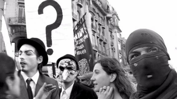 personas en la calle