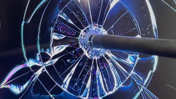 Artista: Leo Pum Con la colaboración de: METTOD ESTUDIO (Fran Toré) Sonido: IRL ESTUDIO (turian boy y bonamasa) Iluminación: LABOLUZ Fotografía: Maru Serrano