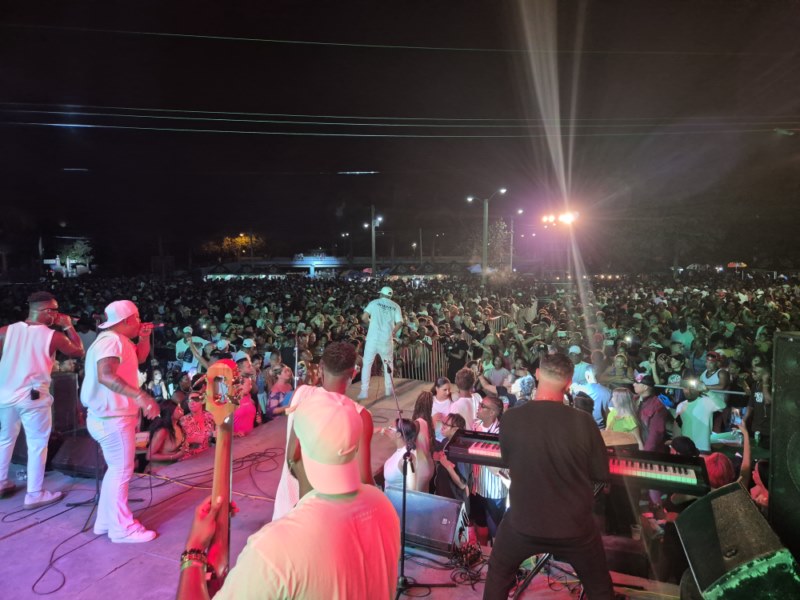 Fiestas Cristal por el verano 2025 en Holguín 