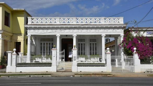 fachada casa del vedado