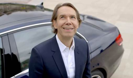 The Guggenheim Bilbao Museum presents: Jeff Koons: retrospective