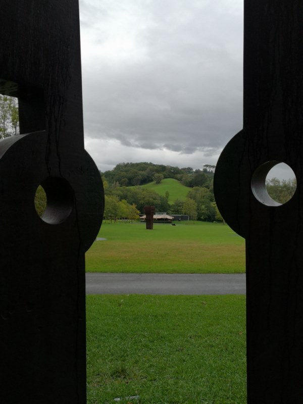 esculturas en chillida leku
