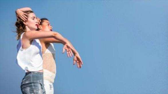 Loni Landon by Arnaud Falchier, Courtesy of Beach Sessions Dance Series