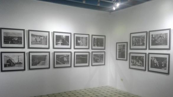 Vista panorámica de la exposición de Peter Turnley