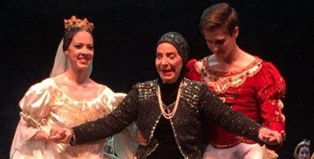 Regresa Alicia Alonso a Cuba tras gira por España