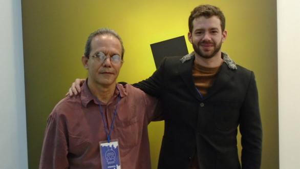 Fer Frances junto a Jorge Fernández Era en Zona Maco