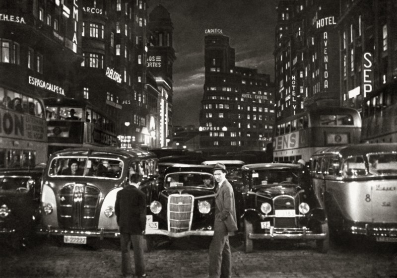 Fotograma de la película ‘El último caballo’, escrita y dirigida por Edgar Neville (1950)., © 1989 Video Mercury Films /EGEDA.