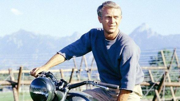 McQueen en la moto de La Gran Evasión