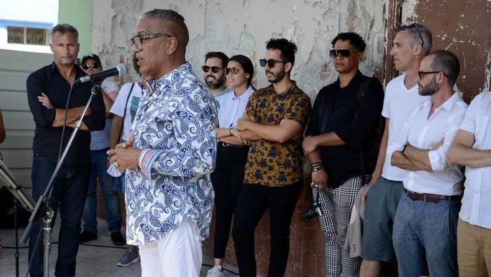 On the move Dedelmu: another dream fulfilled