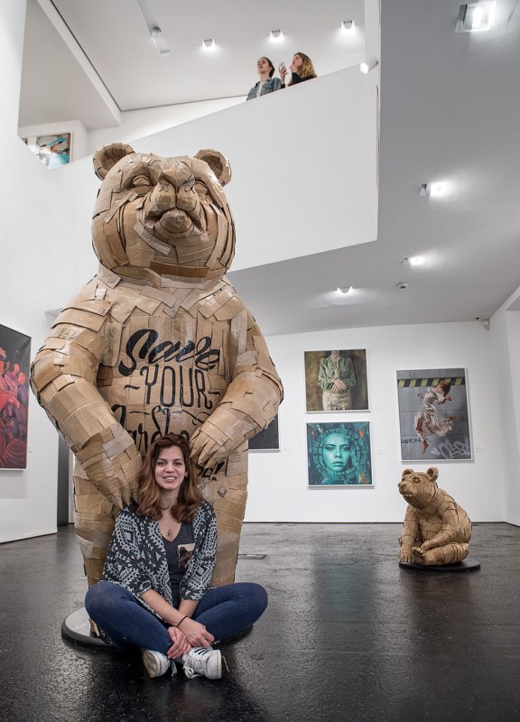 Installation of the Canadian Laurence Vallières