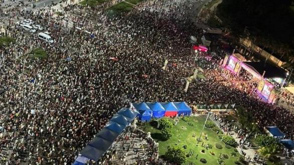 La Piragua abarrotada de público/ Foto: cortesía Michel Sarao
