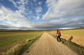 Exponen en La Habana fotografías sobre el Camino de Santiago