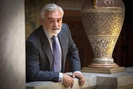 Academia Cubana de la Lengua otorgará una distinción al director de la RAE  