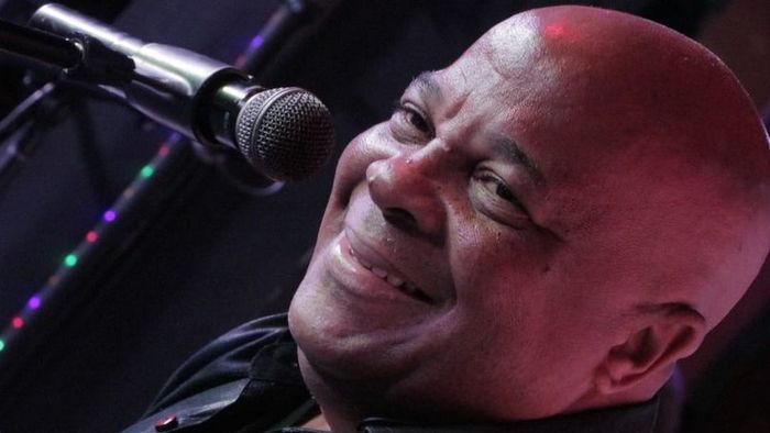 Waldo Mendoza: dos décadas regalando música y poesía