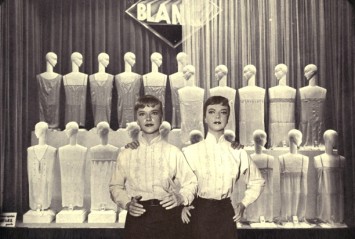 El arte contemporáneo vuelve a los escaparates de Preciados