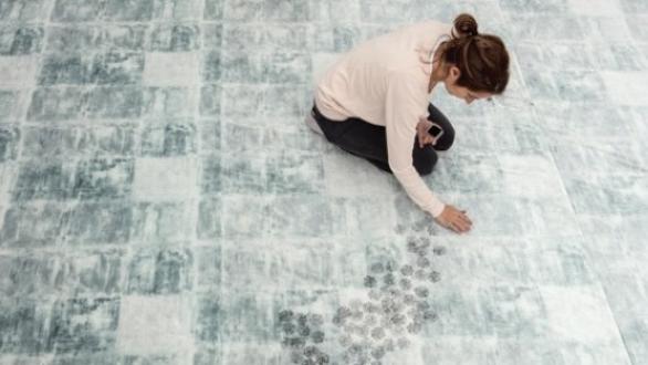 Estefanía Martín Sáenzestampando en "Lo que queda"