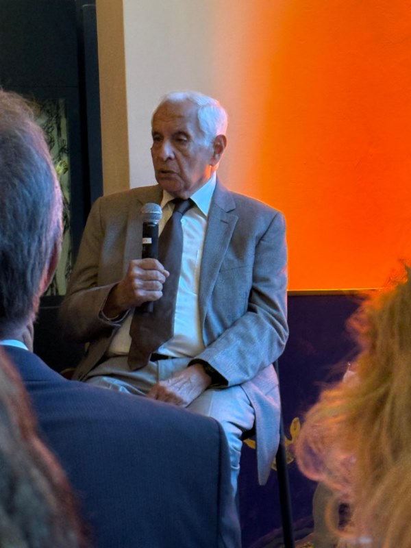 Dr Abelardo Jiménez Lambertus.