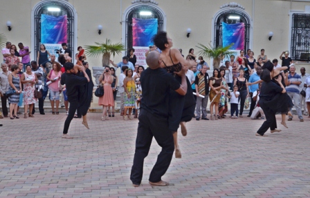 Bienal agasajada en el Ministerio de Cultura