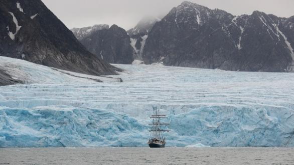 © Han Sungpil, Magdalenfjord, Spitsbergen, Sralbard 1.