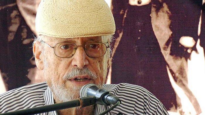 To the death of the poet