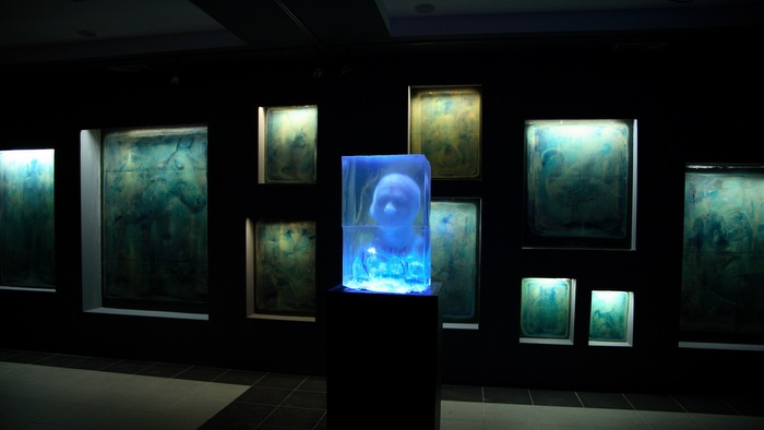 Victor Sidorenko's project "The spectrum's colours are all a white light" in Kyiv