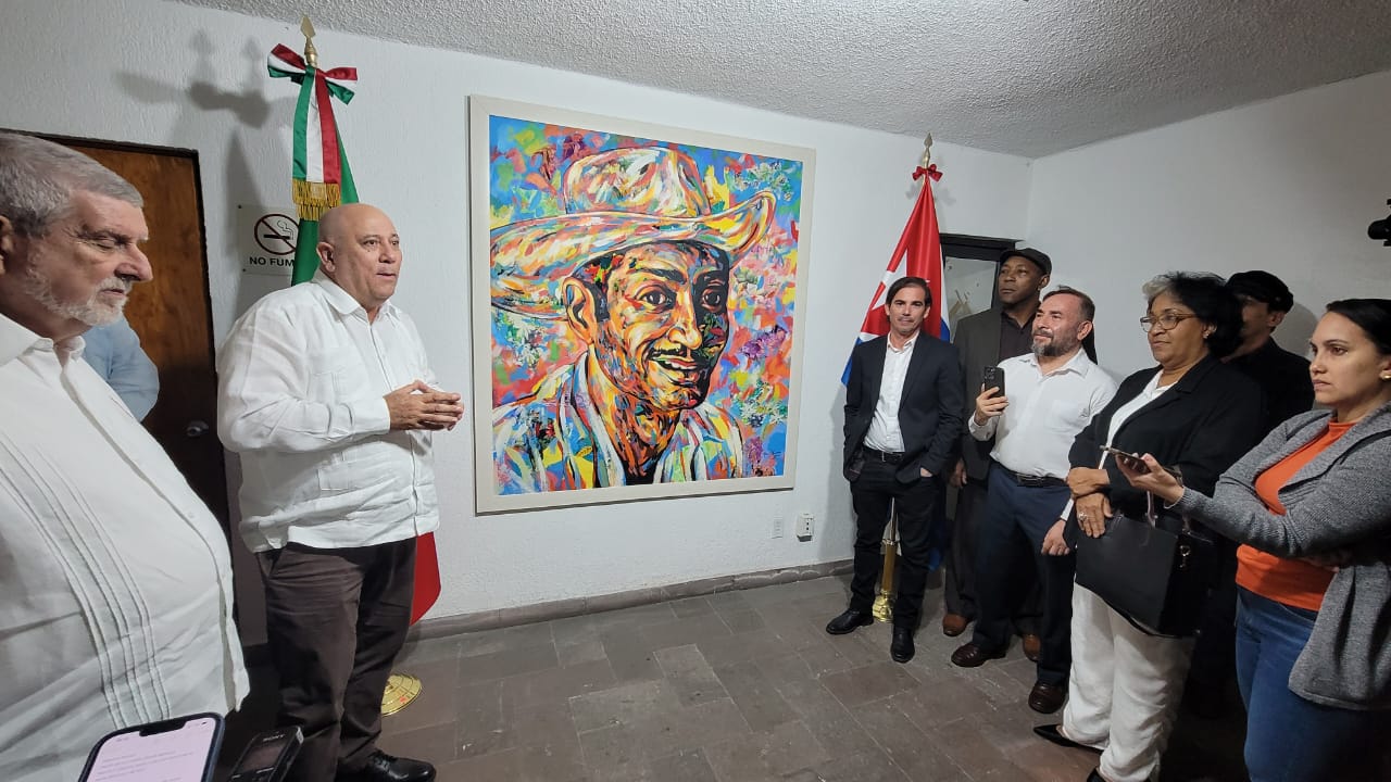  inauguración oficial del Centro Cultural México–Cuba "Benny Moré",
