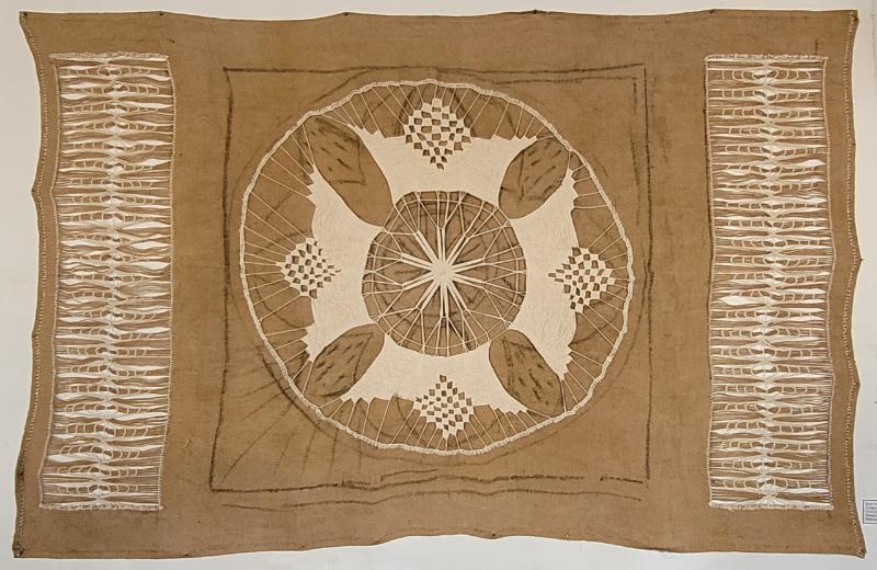 Obra de la exposición “Tejidos Paralelos”