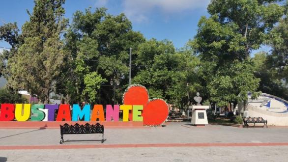 Bustamante en Nuevo León