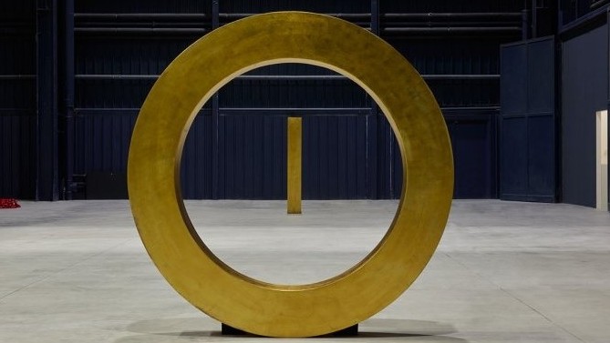James Lee Byars. Perfect Is the Question
