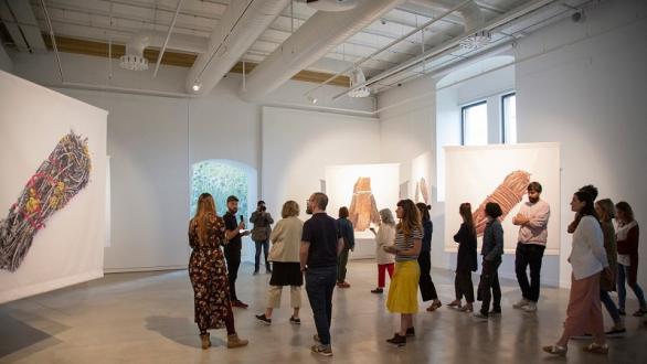 Vista de la exposición de Uriel en Tabakalera