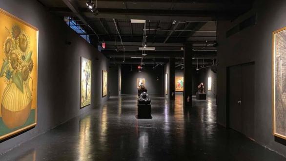 Botero Immersed