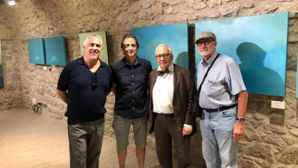 De izq. a dcha. Daniel Berdala, el astrofísico y pintor Jordi Corbera, el poeta y filólogo Carles Duarte y el autor del artículo