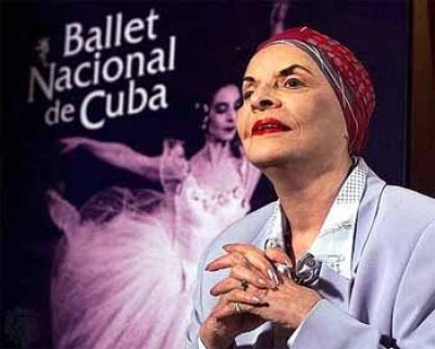 Cuban Ballerina Alicia Alonso Receives Medal and Award in Spain