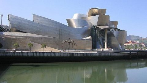 Guggenheim de Bilbao con nuevo record de visitas para julio y agosto